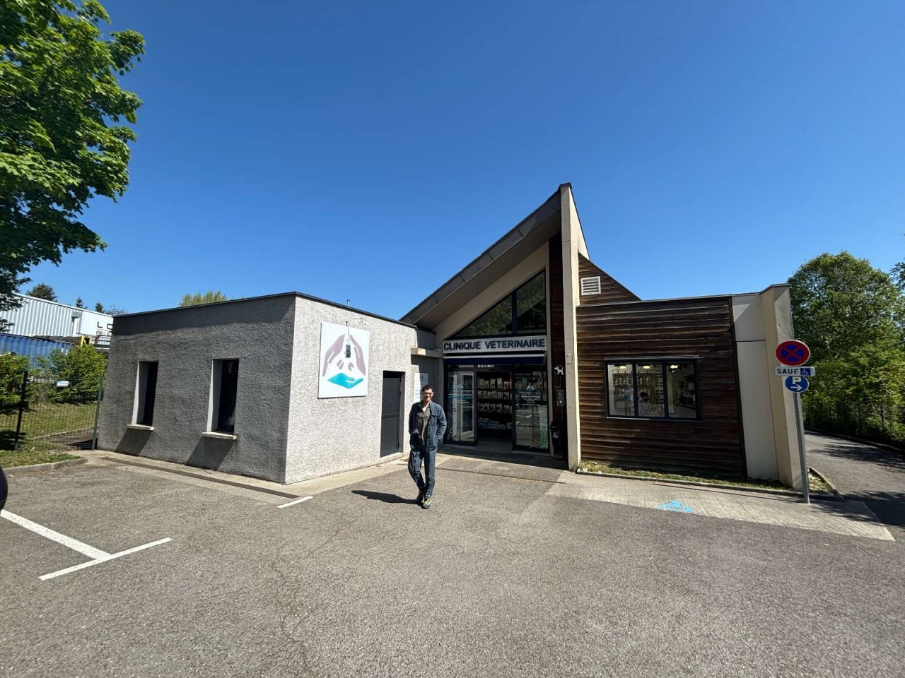 Cinique Vétérinaire Du Foron, 300 Rue De La Follieuse, 74800 La Roche Sur Foron